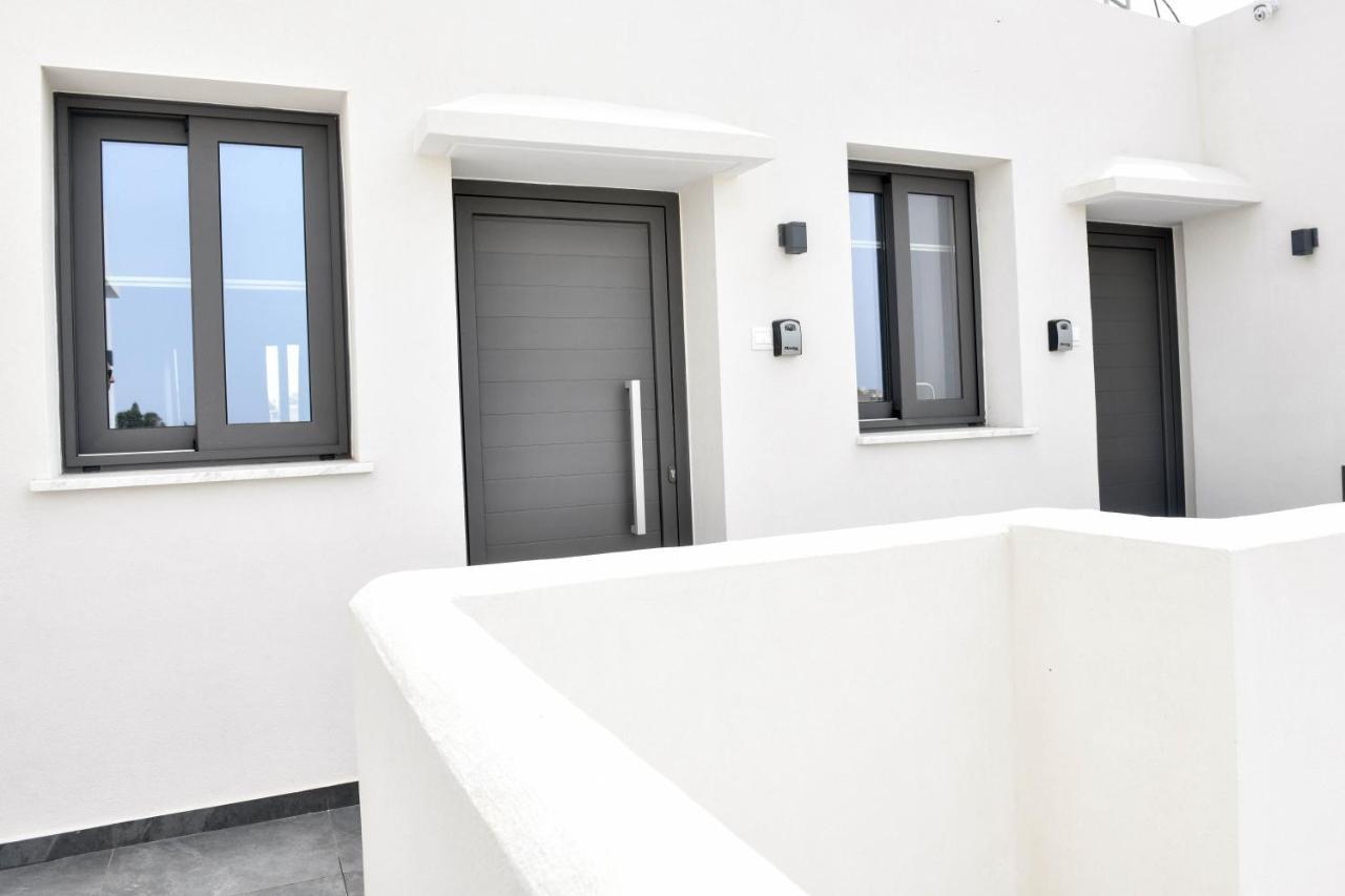 The Room, Suite 14, Leda Gardens Paphos Exterior foto